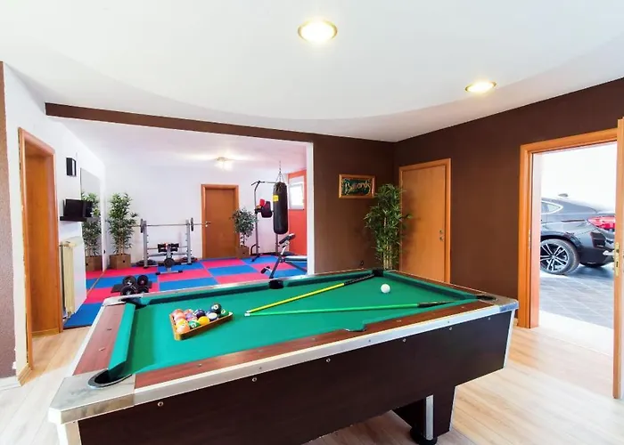 Villa Filip - Private Pool & Gym *